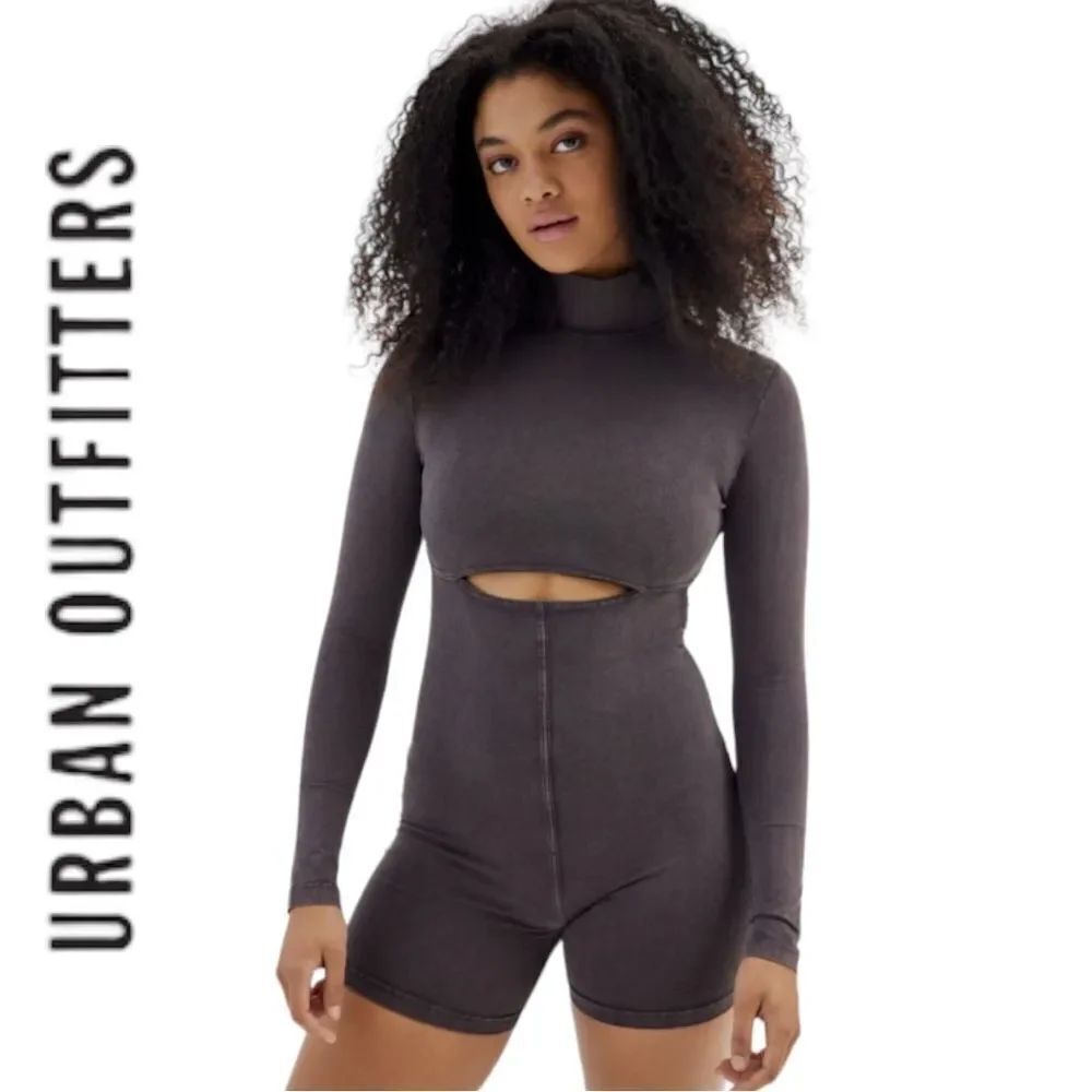 UO Urban Outfitters OFU Hero Cutout Singlet Romper L